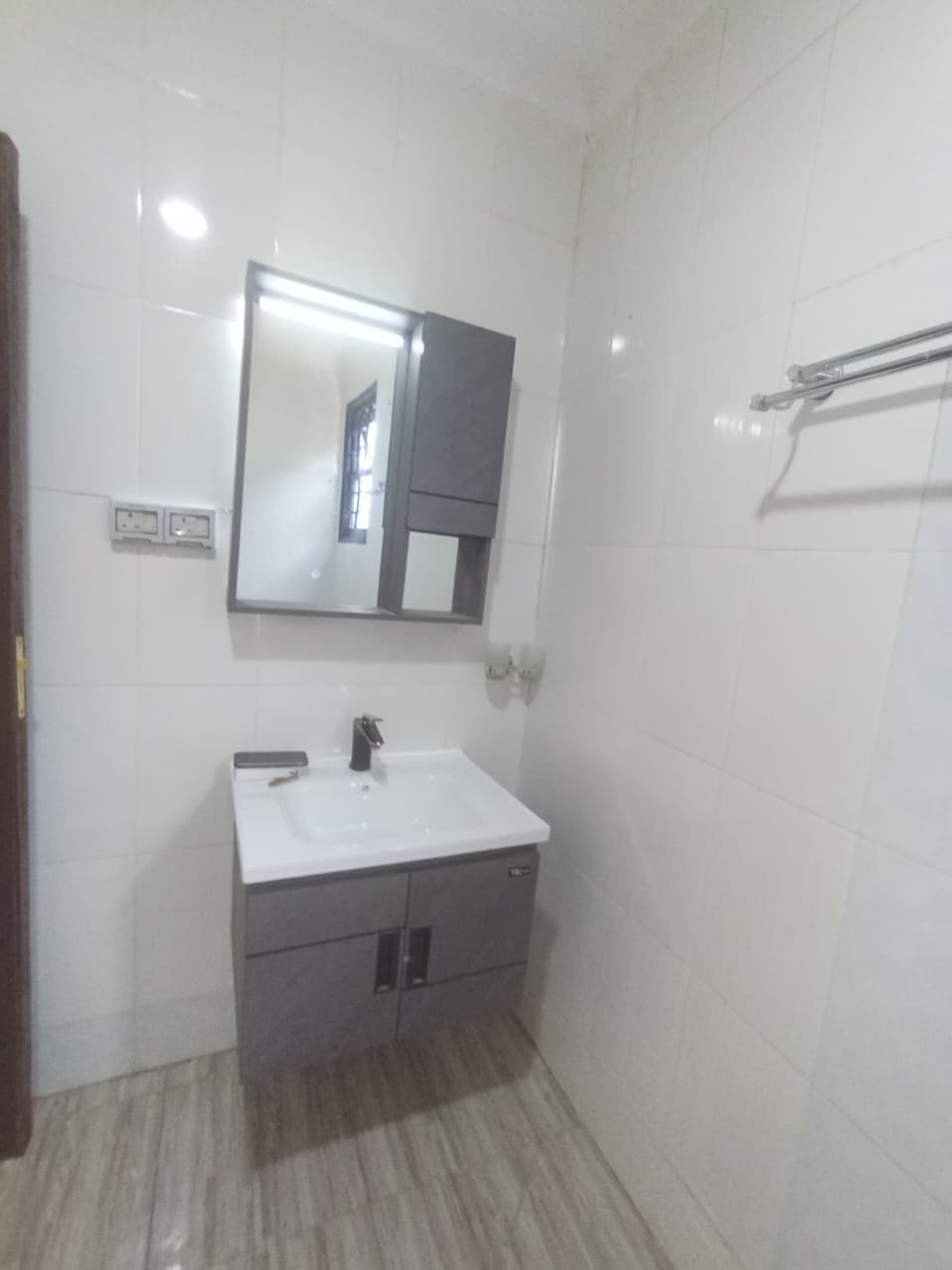 Precast Wall construction